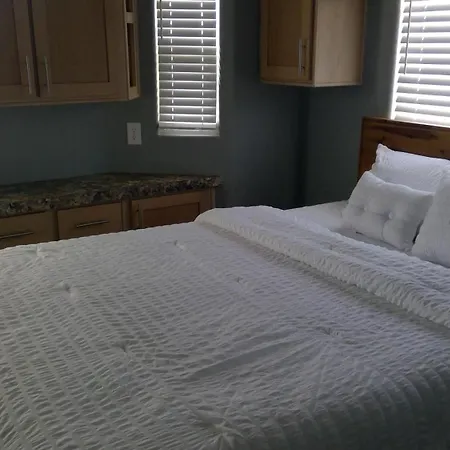 Jetstream Rv Resort At Tropical Trails-2