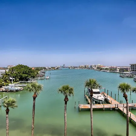 406 Dockside-3