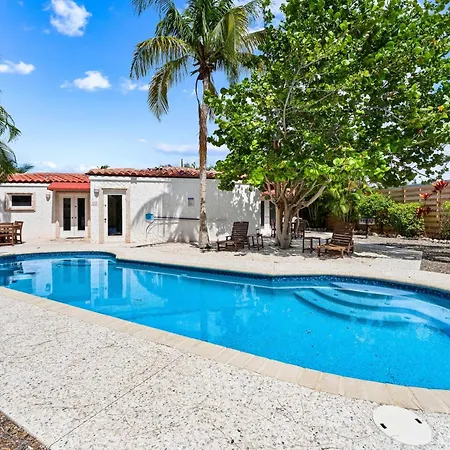 Crescent Beach Villas By Beachside Management-2