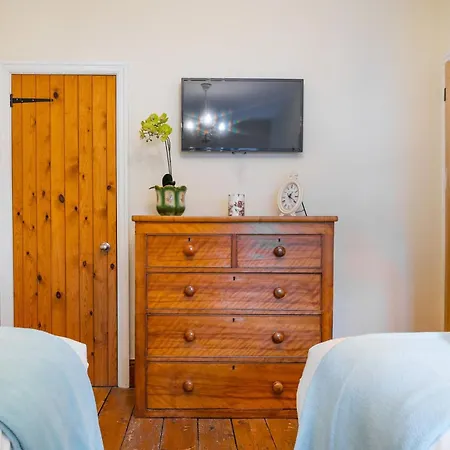 Tiggy Winkle Cottage-3
