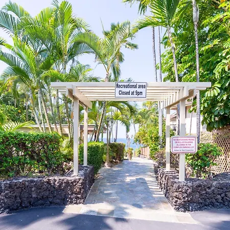 Kona Shores-2