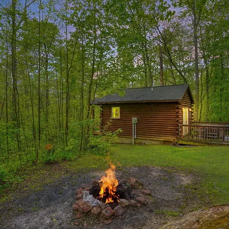 Blue Rose Cabins - Cupids Cabin-2