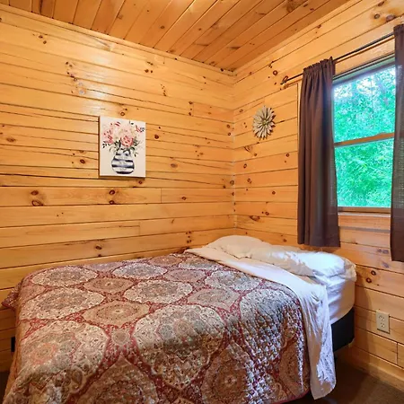 Blue Rose Cabins - Big Woody Cabin-2