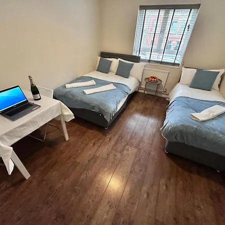 Camden City Rooms-2