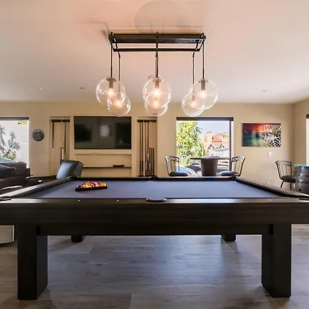 501 E Bay Ave-3