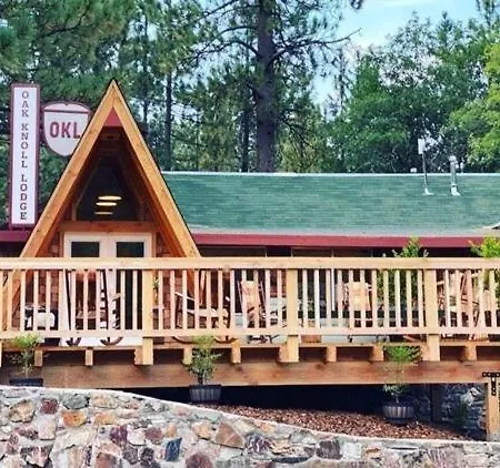Oak Knoll Lodge-2