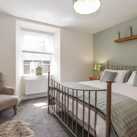 Rydal Cottage-3