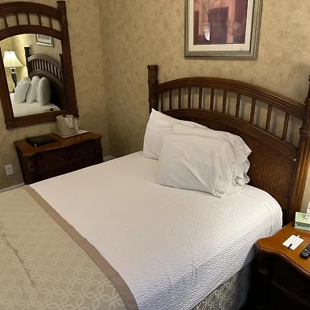 Island House Historic Vacation Rentals-2