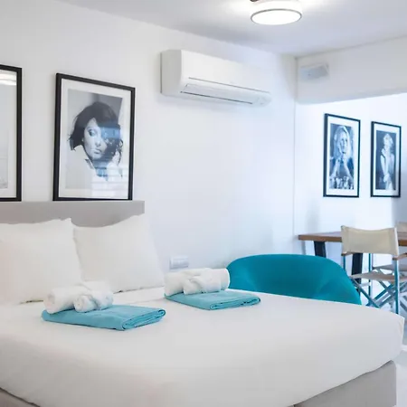 Tropical Luxury & Private Beach - La Villa Blanca-2