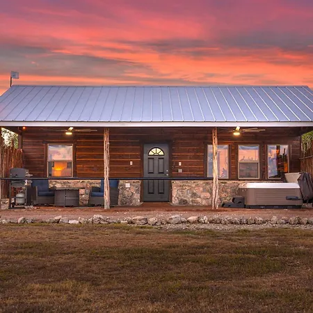Rockin' R - Shooting Star Cabin-2