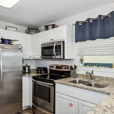 Gulf Island Condos Unit 514-2