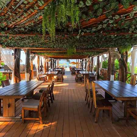 Aruma Villa Boutique Isla Mujeres With Beach Club Access Included-2