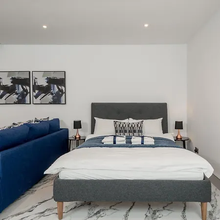 Luxury Eaton Mews House In London-2