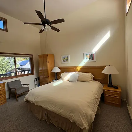 Shadow Mountain Lodge-3