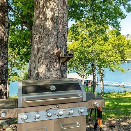 Artilla Cove Cabin 4 - Lake Views - Outdoor Pool-3