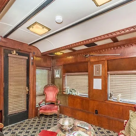 Pullman Train Car-3