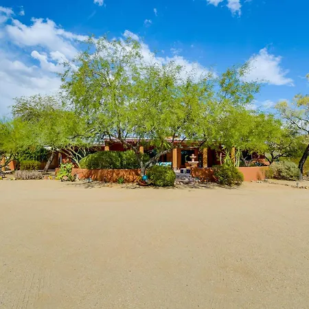 'Full Circle Ranch' W/ Mtn Views In Cave Creek!-3