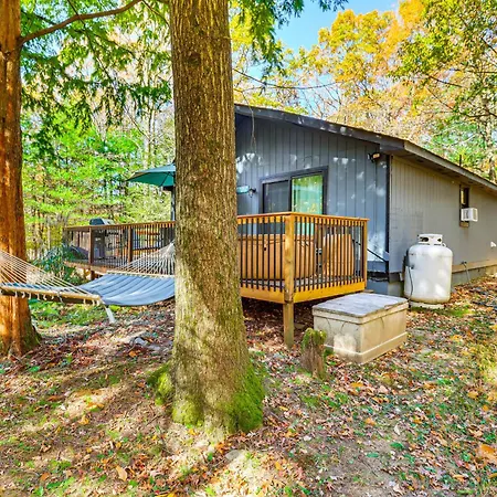 Peaceful Pocono Gem! Cabin 6 Mi To Dtwn Jim Thorpe-3