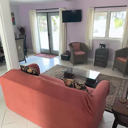 Featherstone Cottage, Cayman Brac-3