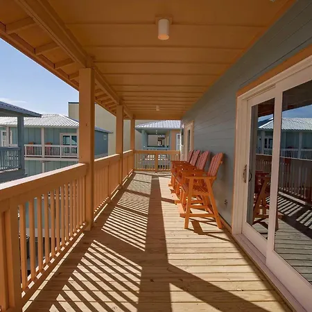 Breezyville Northeast Sun 12Br-3