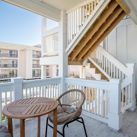 The Deck House-3