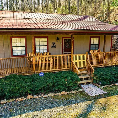Blue Mist Mountain Retreat-2