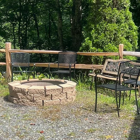 Blue Mist Mountain Retreat-3