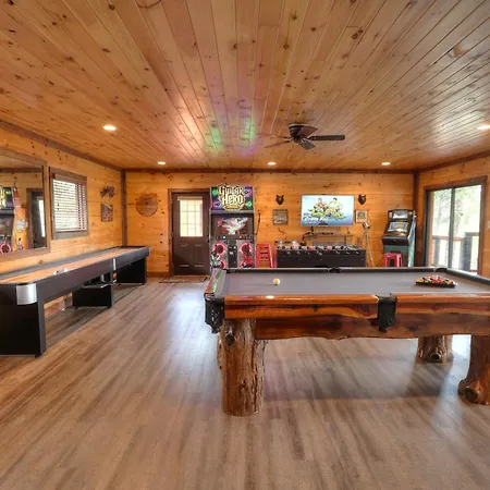 4 Seasons Lodge-3