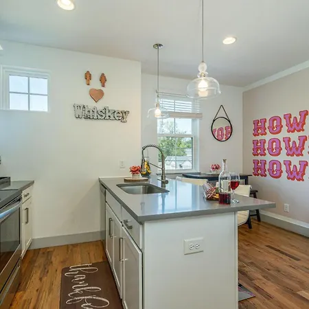 Nashville - 4908 Delaware Ave Unit G-2