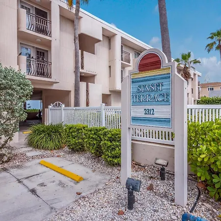 Sunset Terrace 209-2