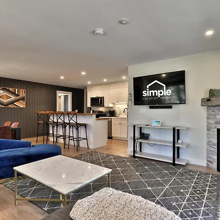 The Swirl Suite, Renovated 2Rm-2Ba Condo, Sleeps 6, Fireplace, Summer Pool-2