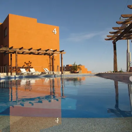 Sunrock Hotel & Suites-2