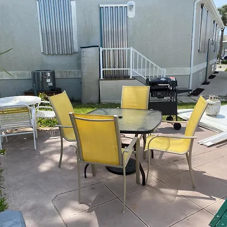 Ocean Star 533 Nettles Blvd-3