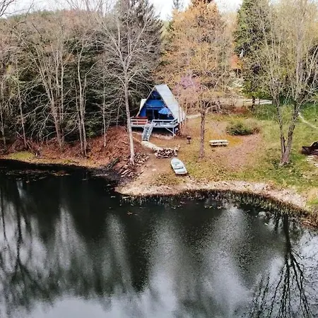 Edgewater Escape, Hocking Hills, Hot Tub, Pond-2