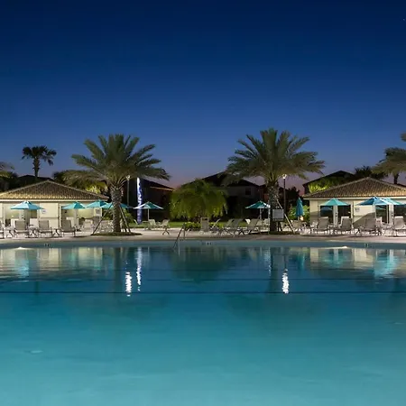 Spacious Retreat With Pool, Spa & Themed Rooms-2