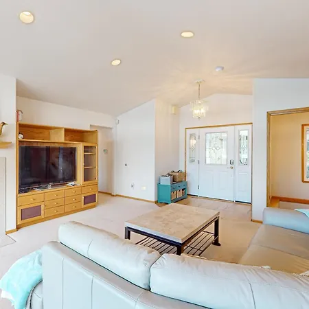 East Haven Lodge-2