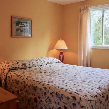 Shining Waters - Ingleside Cottages-2
