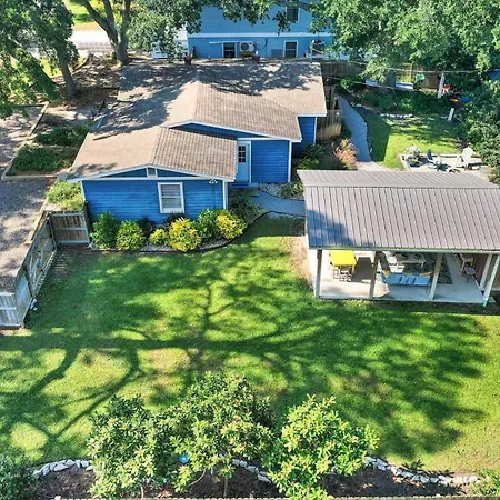 Little Blue Beach House-2