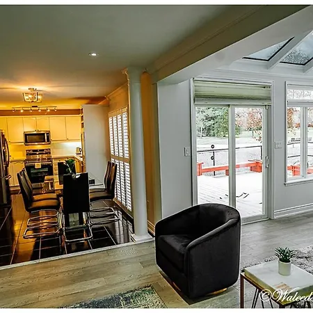 Sunroom House - 4 Bedrooms-2