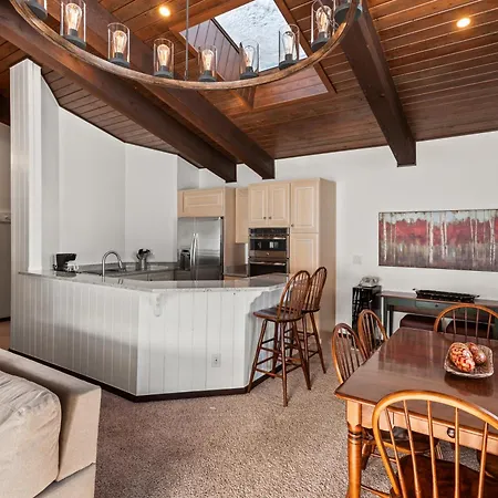 Enclave 306, Snowmass Ski-In/Ski-Out Condo W/Shared Pool/Hot Tub-3