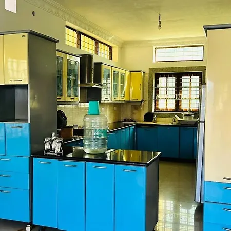 Lee Villa-3