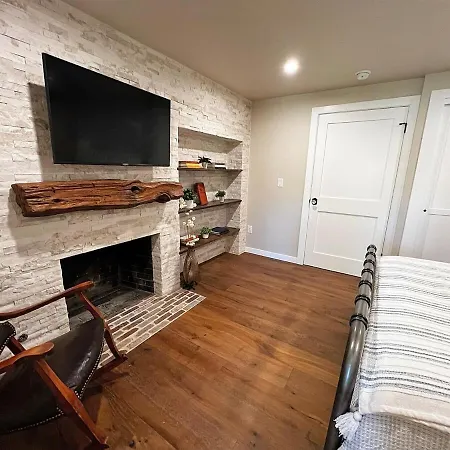 The Ranch House With A Pool Hot Tub And Fire Pit-2