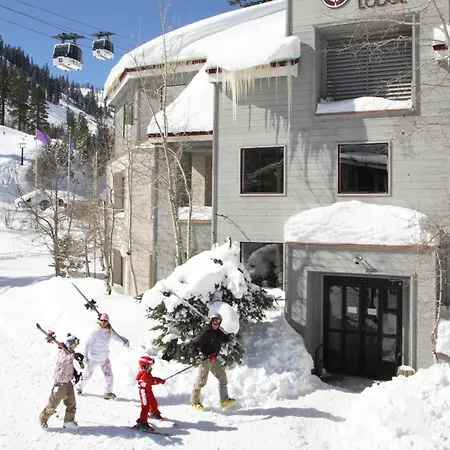 Palisades Tahoe Lodge Rentals Studio #115-3
