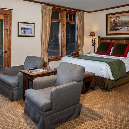 Lodge At Whitefish Lake-2