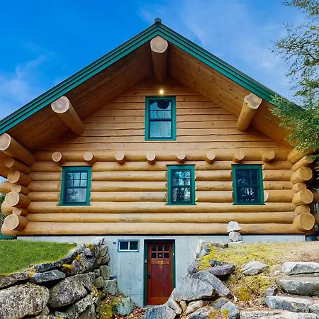 Eaglet Log Home-2