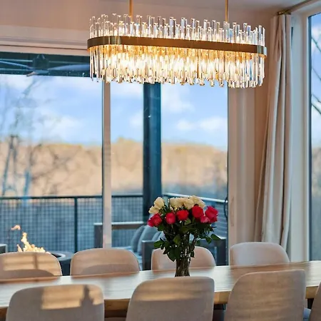 Adamina Canyon Luxurious, Canyon View 5Br 3Bth- 6-2