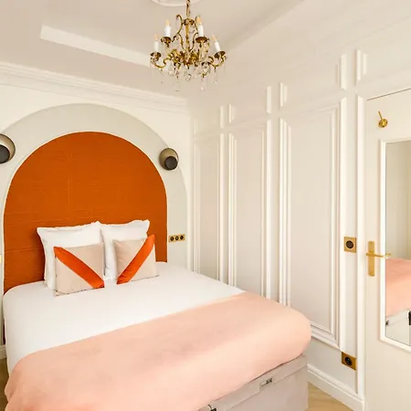 Merveil - Luxury Suite - Louvre - Rousseau-2