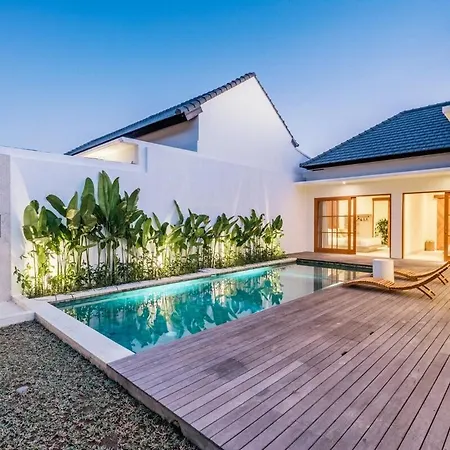 Villa Komorebi - Modern & Luxury 3Br - Central Canggu Beach-2