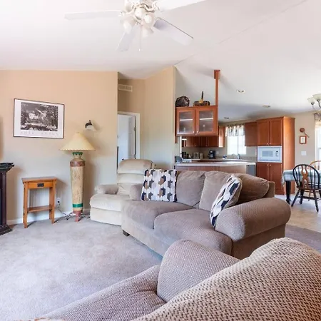 Mariposa Ridge Retreat-2