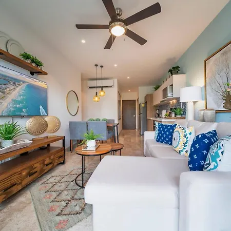 2 Bedroom Condo At Ipana D107-3